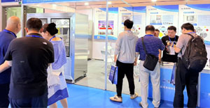 易純凈化攜新款檔案除塵亮相2025上海智慧檔案展覽會(huì)